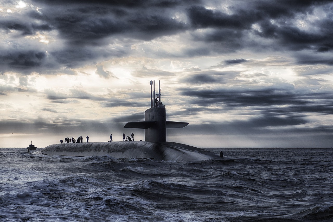 submarine-168884_1280.jpg